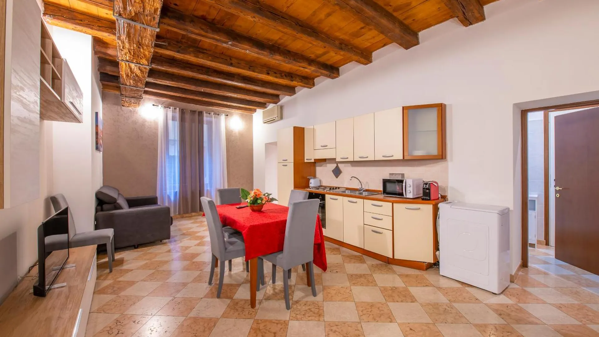 Arena Suite Mazzini Βερόνα Διαμέρισμα