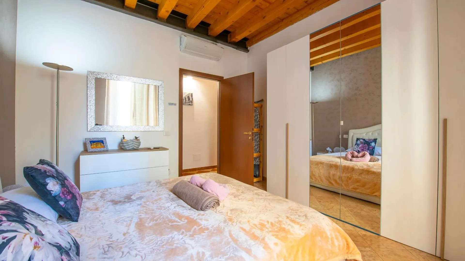 Arena Suite Mazzini Βερόνα Διαμέρισμα